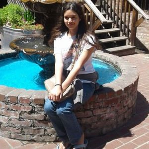 Meet your Posher, Robyn